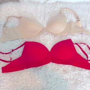 BRAND NEW NEVER WORN VICTORIA SECRET BRAS 34D adjustable to cross cross back